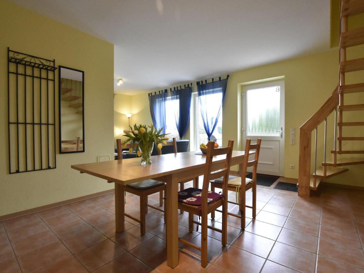 5-Bedroom Holiday Home In Zierow With Garden ภายนอก รูปภาพ